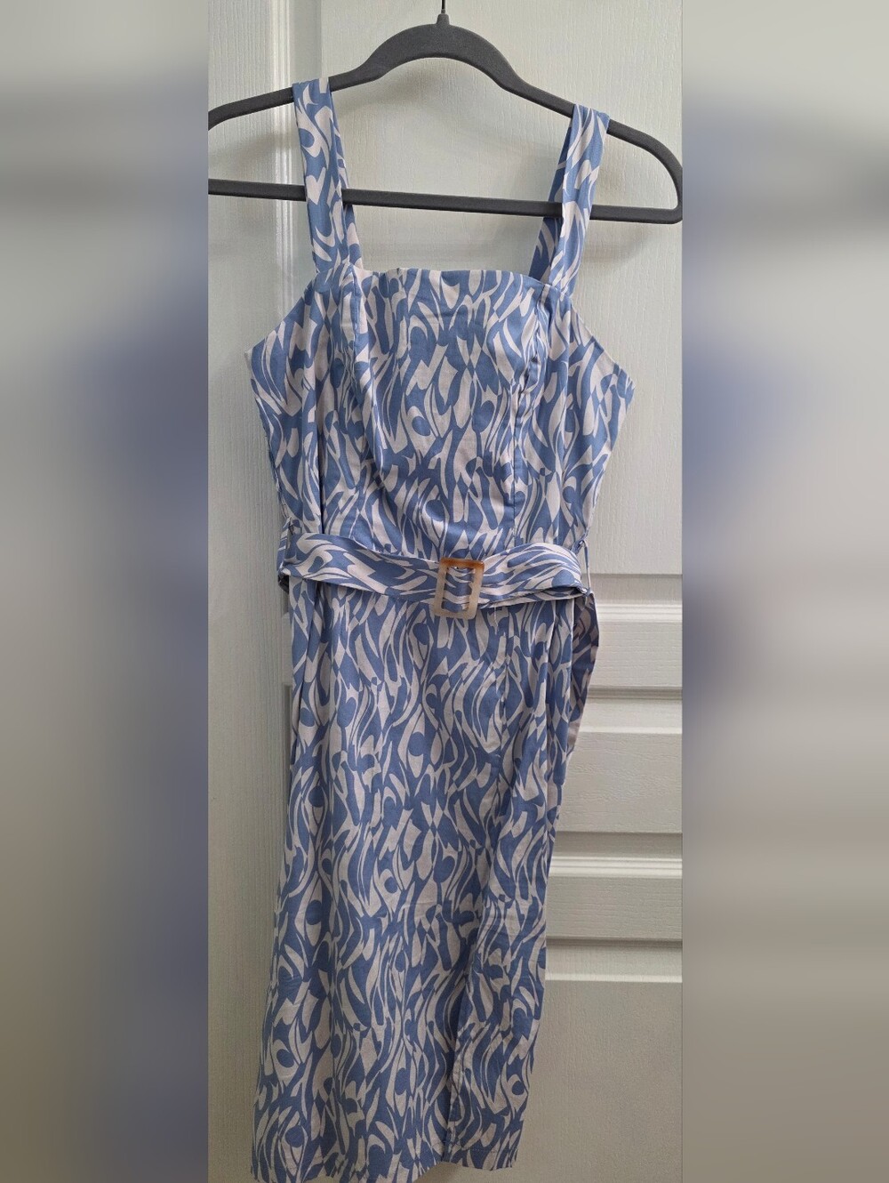 Monteau Los Angeles Light Blue and White Abstract Print Midi Dress with Belt